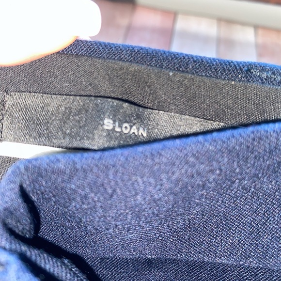 Banana Republic- Skinny Classic-Sloan Pant💙 - Picture 3 of 3